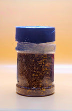 Load image into Gallery viewer, Cayenne and Thai Pepper Flakes
